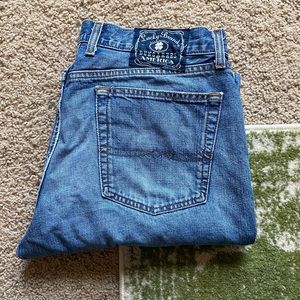 Lucky Brand Classic Fit Blue Jeans